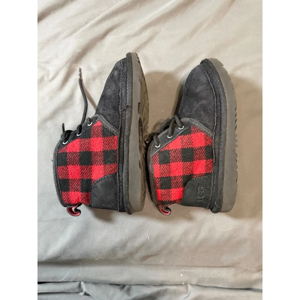 Ugg Size‎ 1 Tie Redwood Neumel Red Plaid Suede Black Winter Christmas Warm Cozy